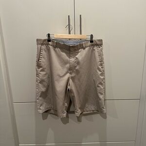 Peter Millar 36 Men’s Wicking Shorts Beige